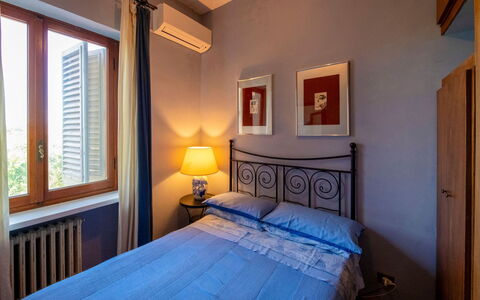 Casa Grion: Interieur Ontwerp, Kamer, Verdieping, Fotolijst, Slaapkamer, Bed, Appartement, Huis, Laken, Bed Frame
