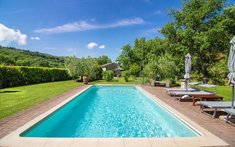 La Casa di Pino: Zwembad, Toevlucht, Tuin, Eco Hotel, Buitenmeubels, Thermae, Waterpartij, Schaduw, Landgoed, Landscaping