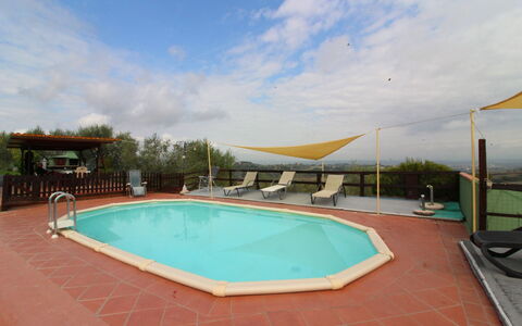 Casa Bella: Water, Wolk, Lucht, Eigendom, Zwembad, Azure, Schaduw, Gebouw, Interieur Ontwerp, Buitenmeubels