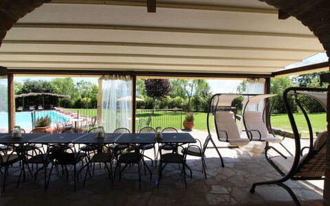 La Quiete: Schaduw, Stoel, Verlichting, Vrije Tijd, Tinten En Schaduwen, Boom, Buitenmeubels, Evenement, Fabriek, Landscaping