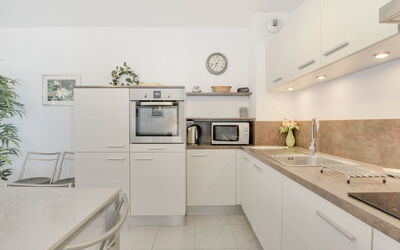 Accommodatie:&nbsp;Beau Rivage 170.1