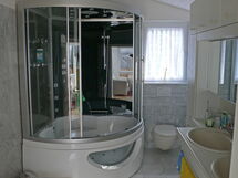Ascona 160