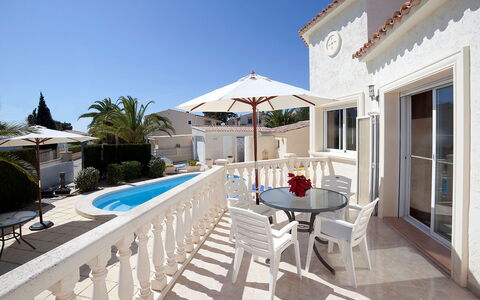 Ingy: Eigendom, Gebouw, Huis, Huis, Onroerend Goed, Vakantie, Landgoed, Villa, Appartement, Toevlucht
