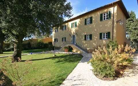 Dante: Eigendom, Huis, Huis, Gebouw, Landgoed, Onroerend Goed, Boerderij, Villa, Land Lot, Architectuur