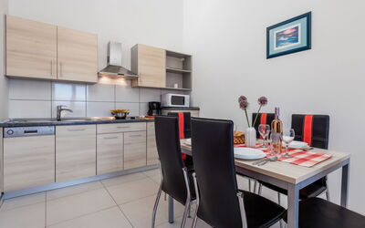 Accommodatie:&nbsp;Tea 100.1