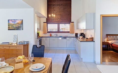 Von Allmen: Interieur Ontwerp, Meubilair, Flooring, Plafond, Hout, Verdieping, Kamer, Keuken, Verlichting, Stoel