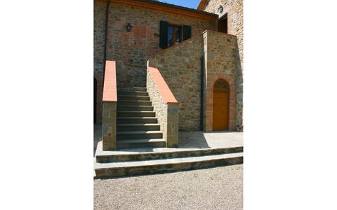 Casa Antica: Venster, Trap, Gebouw, Deur, Rechthoek, Lucht, Helling, Hout, Metselwerk