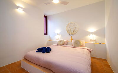 Accommodatie:&nbsp;Muralla Roja 914.4