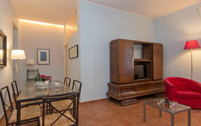 Corso Central 798.1: Kamer, Eigendom, Meubilair, Interieur Ontwerp, Woonkamer, Gebouw, Verdieping, Tafel, Huis, Plafond