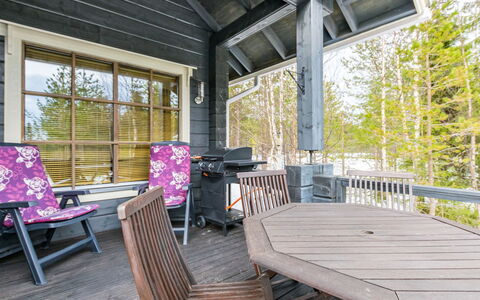 Mäntyrinne: Hout, Huis, Verblijf, Siding, Veranda, Dek, Stoel, Hardwood, Blokhut, Plank