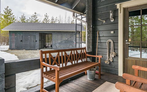 Mäntyrinne: Hout, Huis, Veranda, Siding, Deur, Verblijf, Samengesteld Materiaal, Hardwood, Plank, Dek