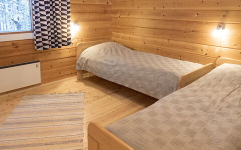 Viipusjärvi 11: Hout, Verdieping, Flooring, Plafond, Interieur Ontwerp, Beits, Kamer, Slaapkamer, Hardwood, Bed
