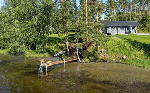 Iltarusko: Water, Watervoorraden, Waterweg, Waterloop, Bank, Meer, Kanaal, Vijver
