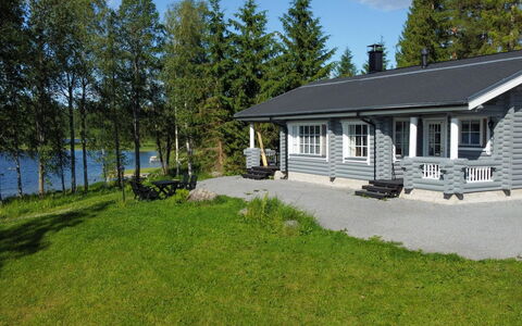 Iltarusko: Verblijf, Huis, Siding, Landgoed, Lariks, Boerderij, Garden Gebouwen, Werf, Veranda