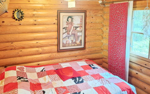Honkaranta: Bed, Meubilair, Slaapkamer, Interieur Ontwerp, Bedding, Laken, Flooring, Hout, Verdieping, Kamer