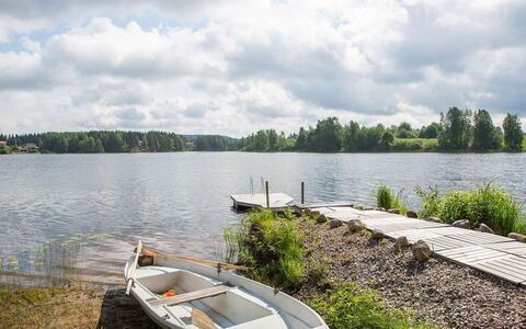 Ranta-Lemettilä: Huis, Verblijf, Dak, Landgoed, Schaduw, Boerderij, Gazon, Landscaping, Tuin, Werf
