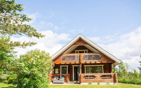 Ranta-Lemettilä: Huis, Huis, Verblijf, Dak, Siding, Boerderij, Veranda, Blokhut, Landgoed, Garden Gebouwen