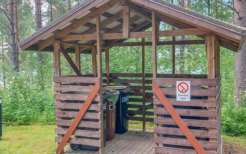 Petäjälahti: Hout, Verblijf, Blokhut, Woud, Schuur, Garden Gebouwen, Lariks, Bos, Beits