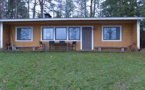 Vattomäki: Gras, Hout, Verblijf, Huis, Huis, Land Lot, Siding, Garden Gebouwen, Deur