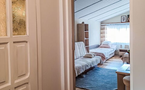 Bursztynowa: Meubilair, Interieur Ontwerp, Verdieping, Flooring, Hout, Plafond, Kamer, Textiel, Bed, Slaapkamer
