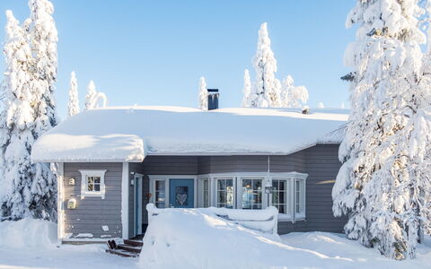 Vuosselinhovi C: Sneeuw, Winter, Huis, Huis, Verblijf, Dak, Freezing, Siding, Helling, Vorst