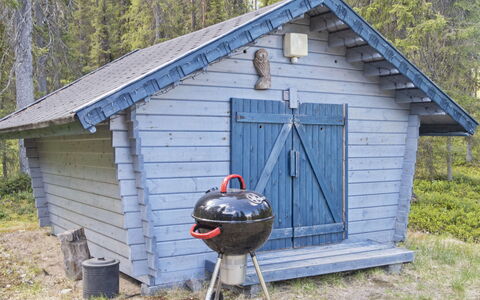Pöllölaakso: Hout, Siding, Verblijf, Huis, Huis, Plank, Garden Gebouwen, Blokhut, Hardwood, Veranda