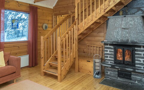 Pöllölaakso: Hout, Siding, Verblijf, Huis, Huis, Plank, Garden Gebouwen, Blokhut, Hardwood, Veranda