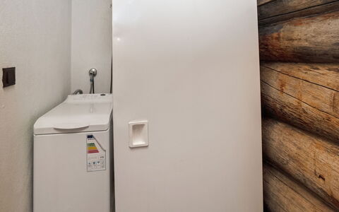Rukasaukko: Hout, Flooring, Verdieping, Kamer, Plafond, Beits, Hardwood, Loodgieterswerkinrichting, Multiplex, Houten Vloer