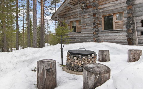 Rukaveska 4B: Hout, Winter, Verblijf, Freezing, Blokhut, Sneeuw, Hardwood, Natuurlijk Materiaal, Plank, Timmerhout