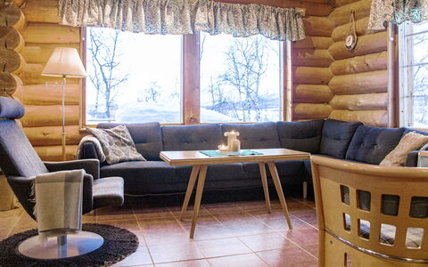 Kilpis-Arkki: Meubilair, Flooring, Interieur Ontwerp, Hout, Verdieping, Woonkamer, Bankstel, Houten Vloer, Tafel, Kamer