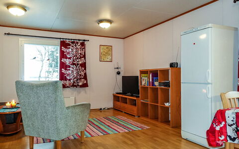 Mellaniemi: Hout, Verblijf, Blokhut, Woud, Schuur, Garden Gebouwen, Lariks, Bos, Beits