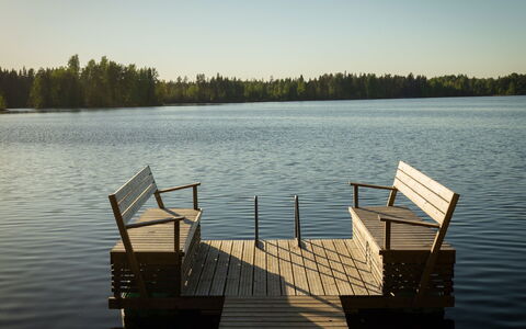 Kalliomökki: Hout, Siding, Verblijf, Huis, Huis, Plank, Garden Gebouwen, Blokhut, Hardwood, Veranda
