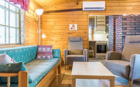 Aittoniemi i: Hout, Siding, Verblijf, Huis, Huis, Plank, Garden Gebouwen, Blokhut, Hardwood, Veranda