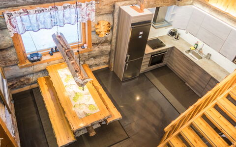 Karhulinna: Hout, Flooring, Beits, Houten Vloer, Countertop, Hardwood, Plank, Keuken, Verblijf, Blokhut