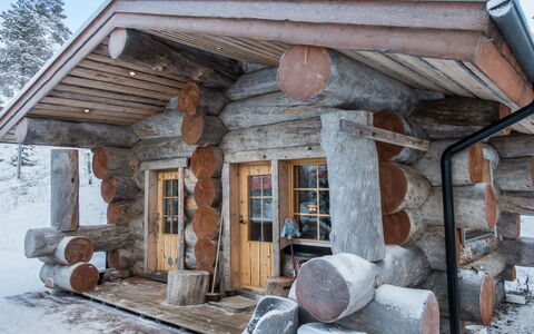 Karhulinna: Hout, Verblijf, Blokhut, Woud, Schuur, Garden Gebouwen, Lariks, Bos, Beits