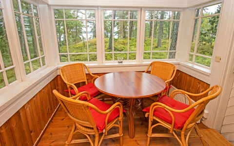 Villa Pettu: Boom, Hout, Verblijf, Huis, Dak, Huis, Land Lot, Landelijk Gebied, Siding
