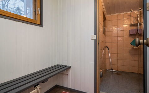 Mäntylä: Gebouw, Appartement, Facade, Stad, Woongebied, Stedelijk Ontwerp, Menselijke Nederzetting, Condominium, Gemengd Gebruik, Balkon