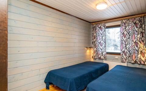 Hiekkasaari: Gras, Huis, Verblijf, Land Lot, Huis, Landgoed, Gazon, Siding, Boerderij, Veranda