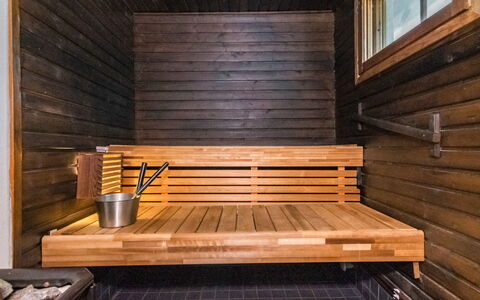 Kuusirinne: Hout, Verblijf, Blokhut, Woud, Schuur, Garden Gebouwen, Lariks, Bos, Beits
