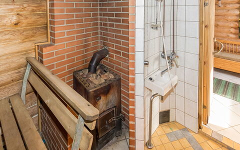 Hevonkuusi: Hout, Flooring, Verdieping, Kamer, Beits, Hardwood, Loodgieter, Plafond, Blokhut, Loodgieterswerkinrichting