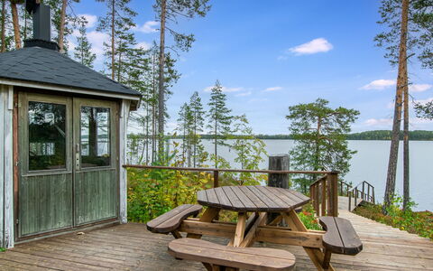Katajakallio: Hout, Verblijf, Blokhut, Woud, Schuur, Garden Gebouwen, Lariks, Bos, Beits