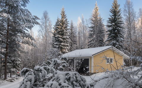 Vaarapirtti Tähti: Hout, Huis, Sneeuw, Verblijf, Huis, Winter, Dak, Freezing, Siding, Helling
