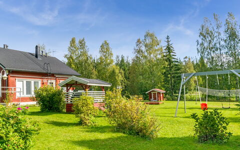 Lehtola: Hout, Siding, Verblijf, Huis, Huis, Plank, Garden Gebouwen, Blokhut, Hardwood, Veranda