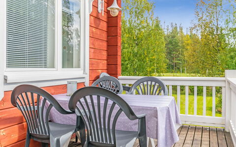 Lehtola: Hout, Siding, Verblijf, Huis, Huis, Plank, Garden Gebouwen, Blokhut, Hardwood, Veranda