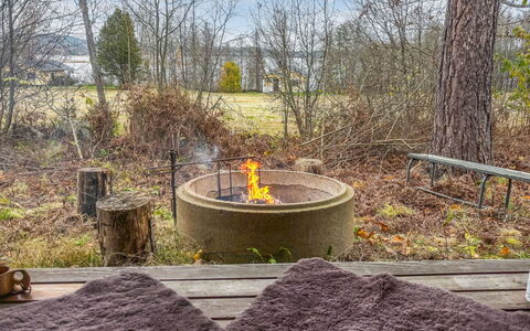 Villa-Lyydia: Hout, Verblijf, Blokhut, Woud, Schuur, Garden Gebouwen, Lariks, Bos, Beits