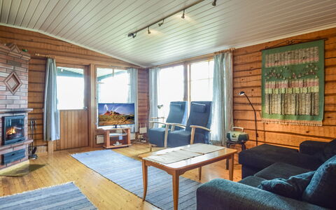 Petäjäinen: Verblijf, Huis, Huis, Garden Gebouwen, Siding, Blokhut, Boerderij, Landgoed, Schuur, Werf