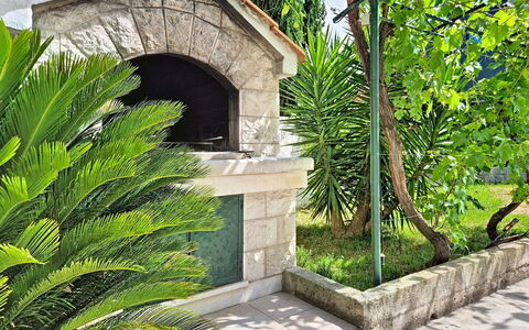 Bila Vila: Struik, Tuin, Schaduw, Landscaping, Hacienda, Ontwerp, Gang, Werf