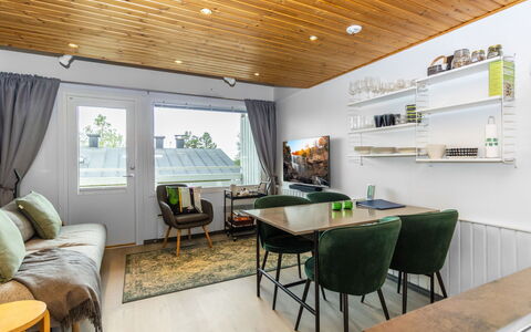 Kyllinilo: Blauw, Balkon, Leuning, Appartement, Hek, Zee, Toevlucht, Condominium, Zwembad, Hotel