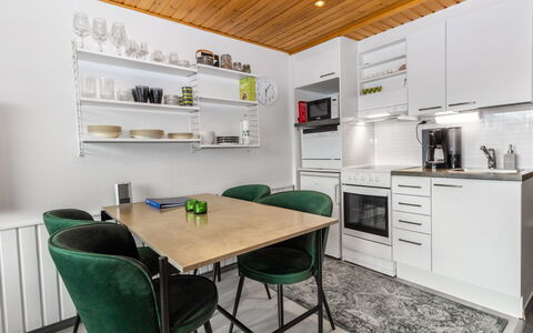 Kyllinilo: Blauw, Balkon, Leuning, Appartement, Hek, Zee, Toevlucht, Condominium, Zwembad, Hotel