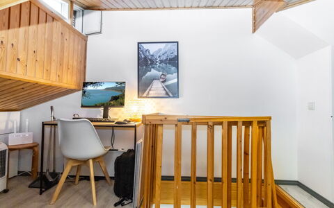 Kyllinilo: Blauw, Balkon, Leuning, Appartement, Hek, Zee, Toevlucht, Condominium, Zwembad, Hotel